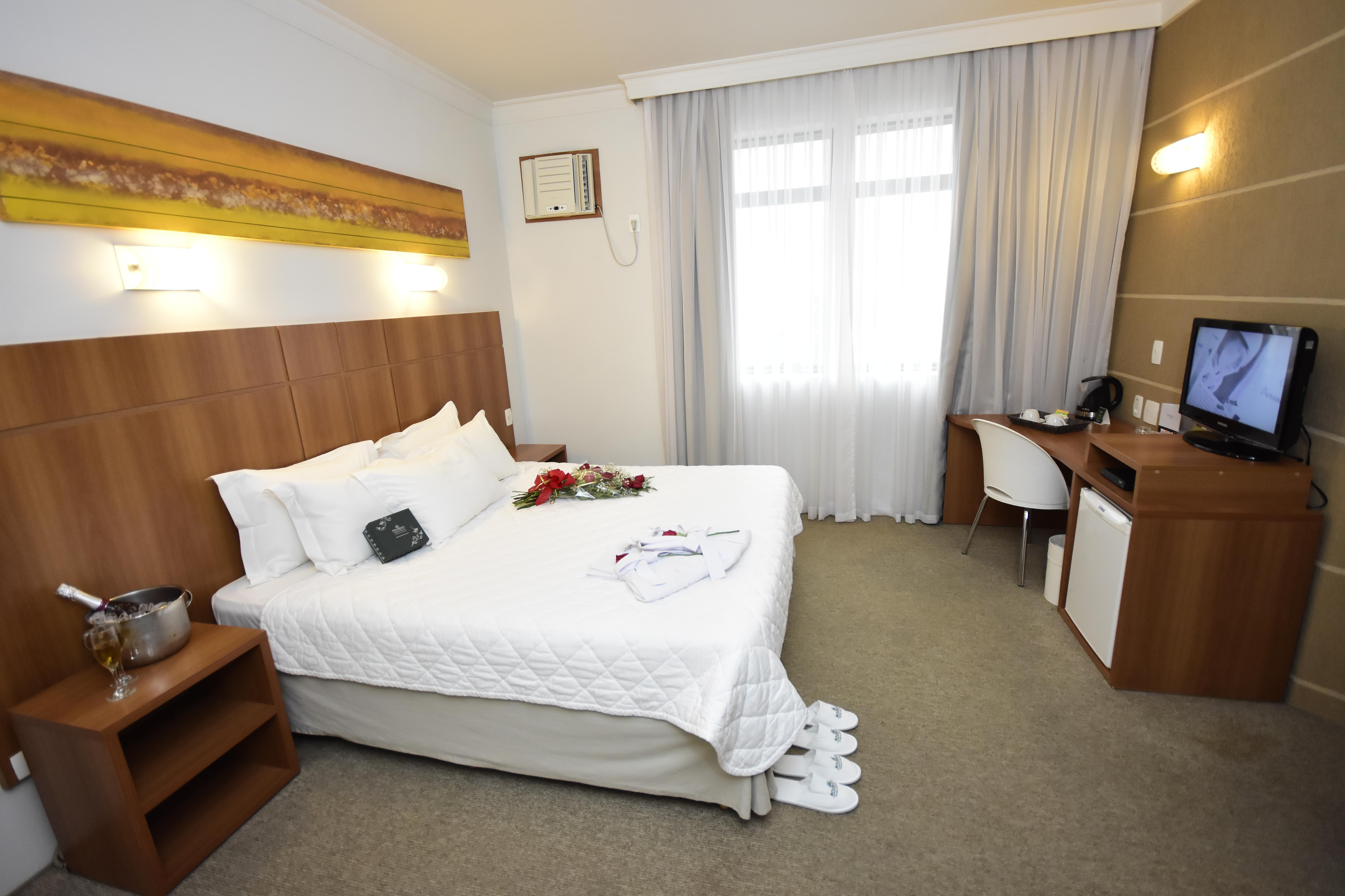 Bourbon Cascavel Hotel Buitenkant foto